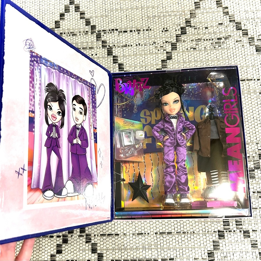 NIB Bratz Mean Girls Janis Doll